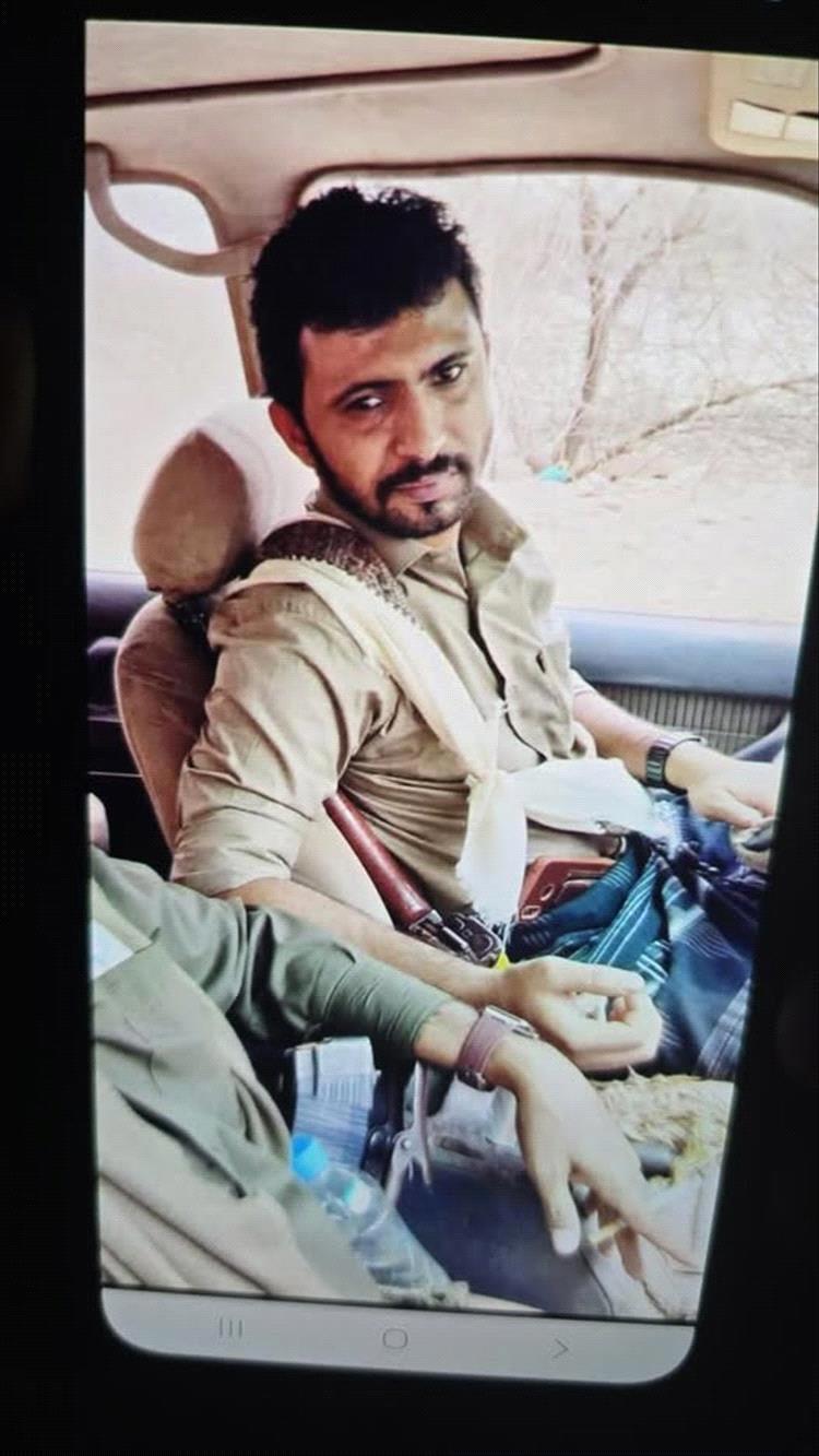 جريمة أسرية مروعة في شبوة تودي بحياة شاب على يد ابن عمه