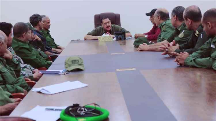مدير أمن العاصمة عدن يترأس الاجتماع الدوري بمدراء أقسام الشرطة لمناقشة مستجدات الأوضاع الأمنية