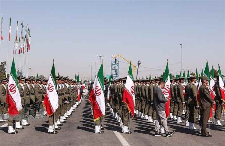طهران تنفي وقوع أضرار عقب اعتراض طائرات مسيرة فوق جزيرة قشم