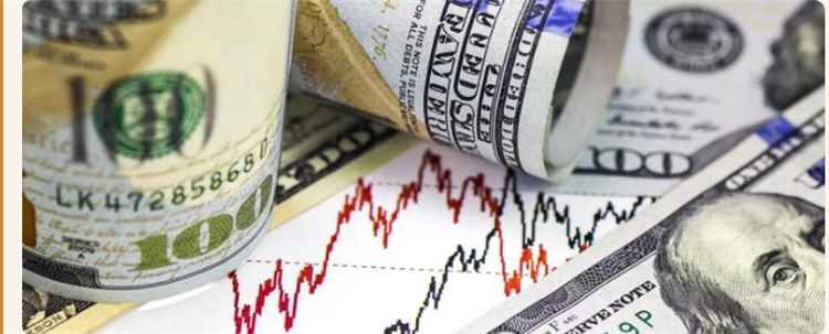 الدولار يرتفع مقابل معظم العملات الرئيسية