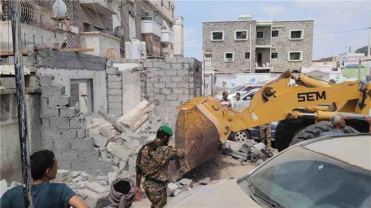 مدير عام المنصورة: حريصون على إزالة كافة الأبنية العشوائية والمظاهر المشوهة