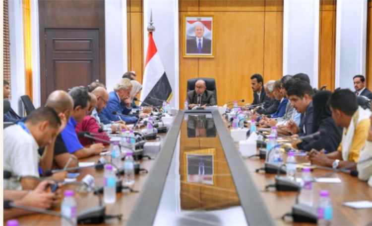 الخنبشي يبحث مع وفد السفارة الهولندية ومنظمة (الفاو) مشاريع تطوير قطاعي الزراعة والمياه في حضرموت