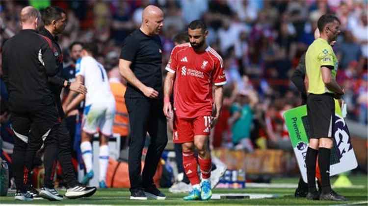 صلاح يفتح النار: ليفربول "ضل" طريقه الهجومي.. ولم يعد مخيفاً للمنافسين
