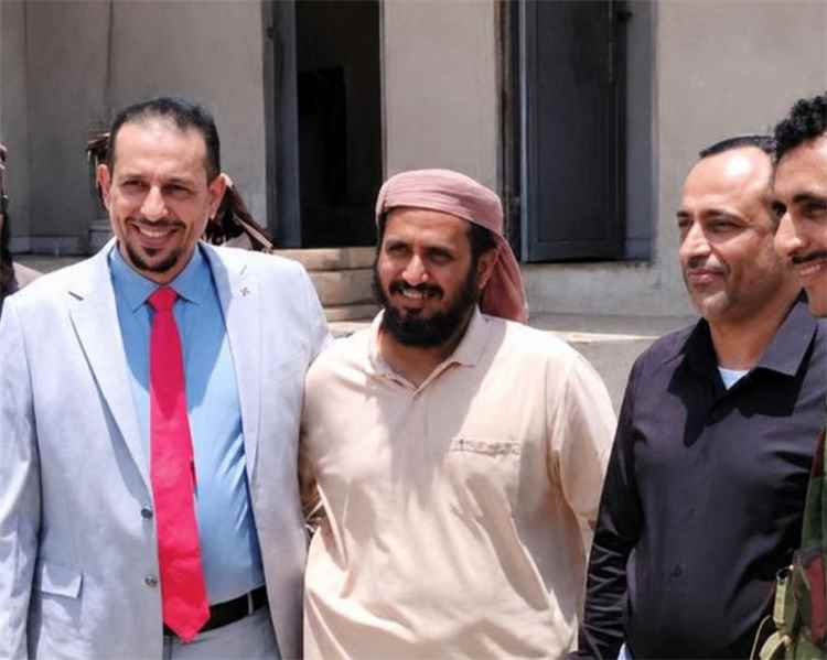 سماء مدينة الخليج العربي تستقبل قائد الأمن الوطني بأبين العميد هاني السنيدي في زيارة لتعزيز الأمن ودعم  والاستثمار