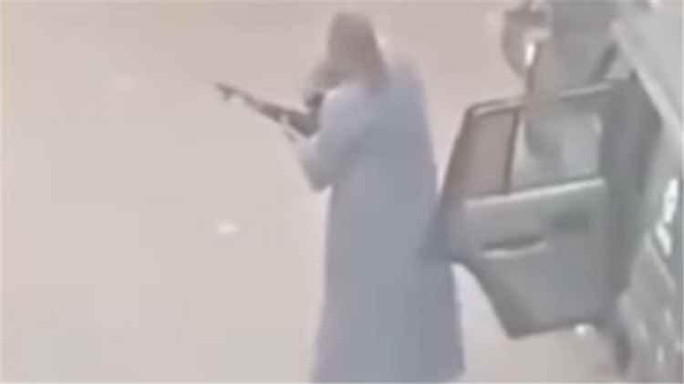 مقتل 8 أشخاص وإصابة آخرين برصاص "مريض نفسي" بأسيوط والشرطة تصفيه