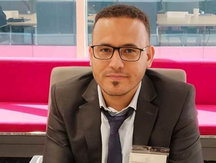 وفيق صالح يحذر من تداعيات اقتصادية لرفع الدولار الجمركي وبدل غلاء المعيشة