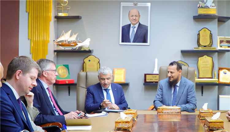المحافظ شيخ يبحث مع وفد المبعوث الأممي تطورات الأوضاع والقضايا الخدمية والأمنية في العاصمة عدن