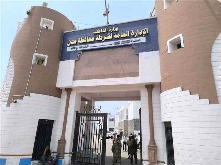 شرطة المنصورة تلقي القبض على متهم بإلقاء قنبلة على طقم أمني وإصابة فردين