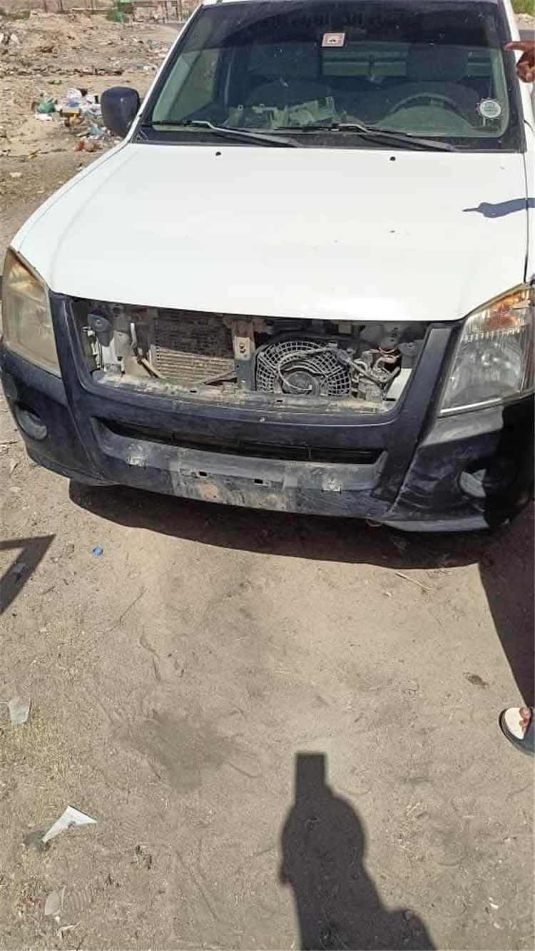 قوات درع الوطن تضبط سيارة مسروقة ويطيح بالمتهمين في نقطة مريمة