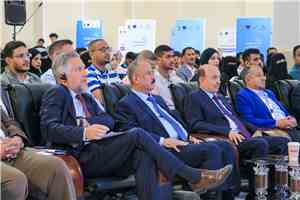 بتكليف رئيس الوزراء.. وزير النقل يفتتح مختبر الابتكار الاجتماعي ٢٠٢٦ بعدن