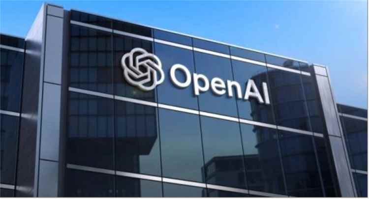 OpenAI تتهم Moonshot بحملة واسعة لاستخراج قدرات نماذجها