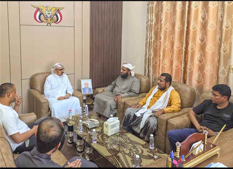 التميمي يلتقي قيادة اتحاد الملتقيات الشبابية التطوعية بحضرموت ويبارك مبادرة "وعي" لكشف زيف المليشيات الحوثية