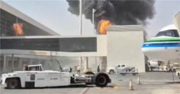 الخطوط السعودية تنعى الكابتن طيار حمود الكلثمي إثر الاعتداء الإرهابي على مطار الملك خالد الدولي