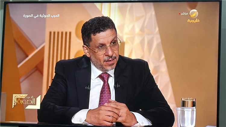 بن مبارك يدعو إلى اغتنام «فجر اليمن» وتوحيد الصفوف خلف مجلس القيادة الرئاسي