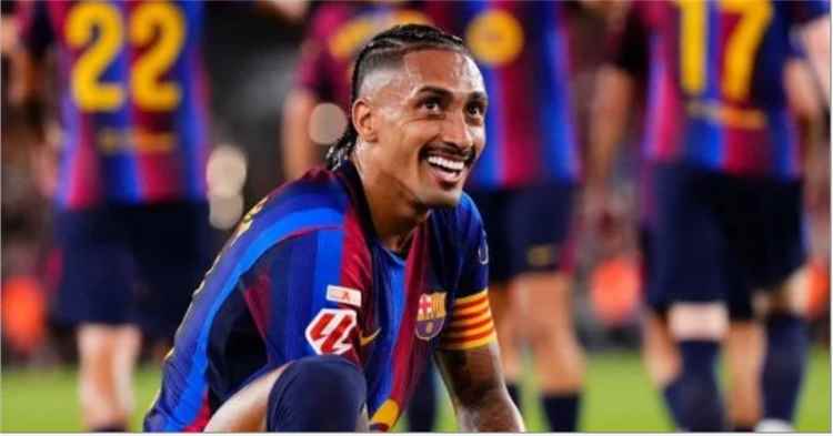 برشلونة يستعيد رافينيا قبل مواجهات الكلاسيكو وباريس سان جيرمان