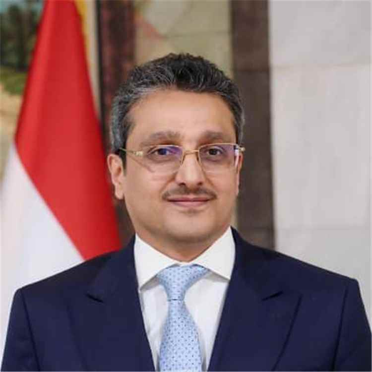 مطيع دماج: لا خيارات أمام الشعب اليمني سوى مقاومة من فرضوا عليه الحرب