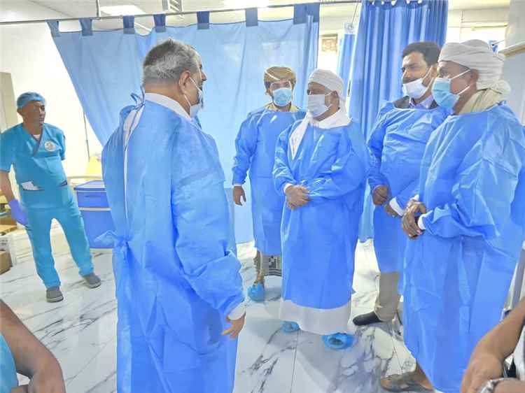 البسيري وبن نويصر يتفقدان جرحى محافظة شبوة بمستشفيات المكلا