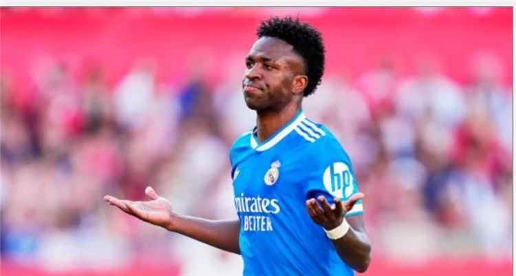 مستوى فينيسيوس يثير القلق في ريال مدريد