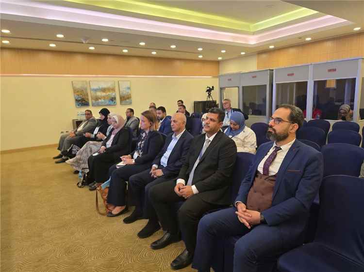 الشرجبي يشارك في جلسة حواريه  حول إدارة الموارد المائية في اليمن ضمن أسبوع القاهرة للمياه .