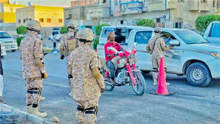 اللواء الأول دفاع شبوة يعزز جهود حملة منع حمل السلاح في المدن الرئيسية وسط ارتياح شعبي
