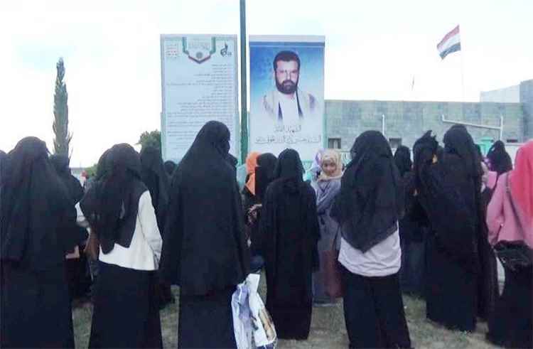 تصعيد الحوثيين يضاعف أعباء النساء في اليمن