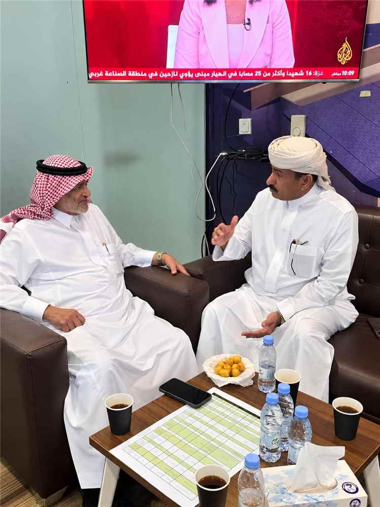المحافظ بن الوزير يبحث مع البرنامج السعودي لتنمية وإعمار اليمن تنفيذ حزمة من المشاريع التنموية والاستراتيجية