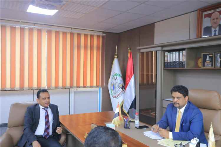 وزير التعليم الفني يؤكد معالجة صعوبات الطلاب النازحين وتمكينهم من مواصلة الدراسة