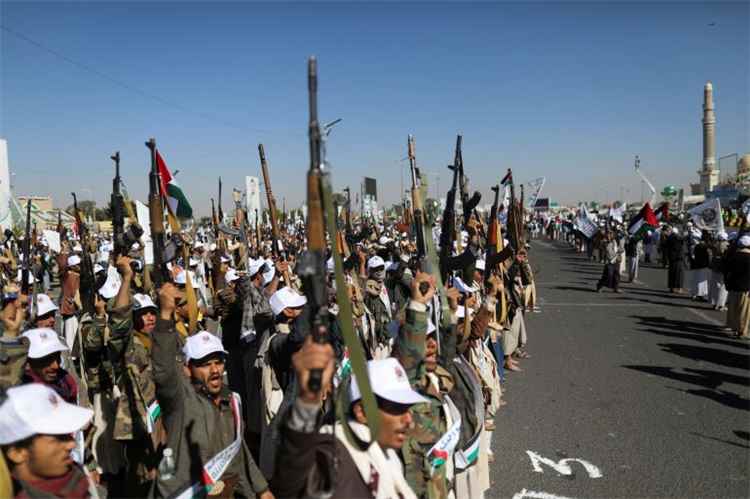 الشبكة اليمنية للحقوق توثق نحو 278 ألف جريمة وانتهاك حوثي بحق المدنيين خلال 11 عاما