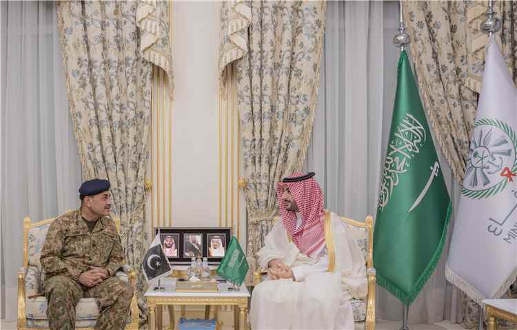 عاجل | السعودية وبكستان تتفقان على تفعيل "اتفاقية مكة" لمواجهة الاعتداءات الاستهدافية