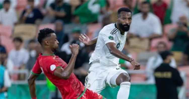 السعودية تضرب عُمان بثلاثية وتتأهل إلى نصف نهائي خليجي 27